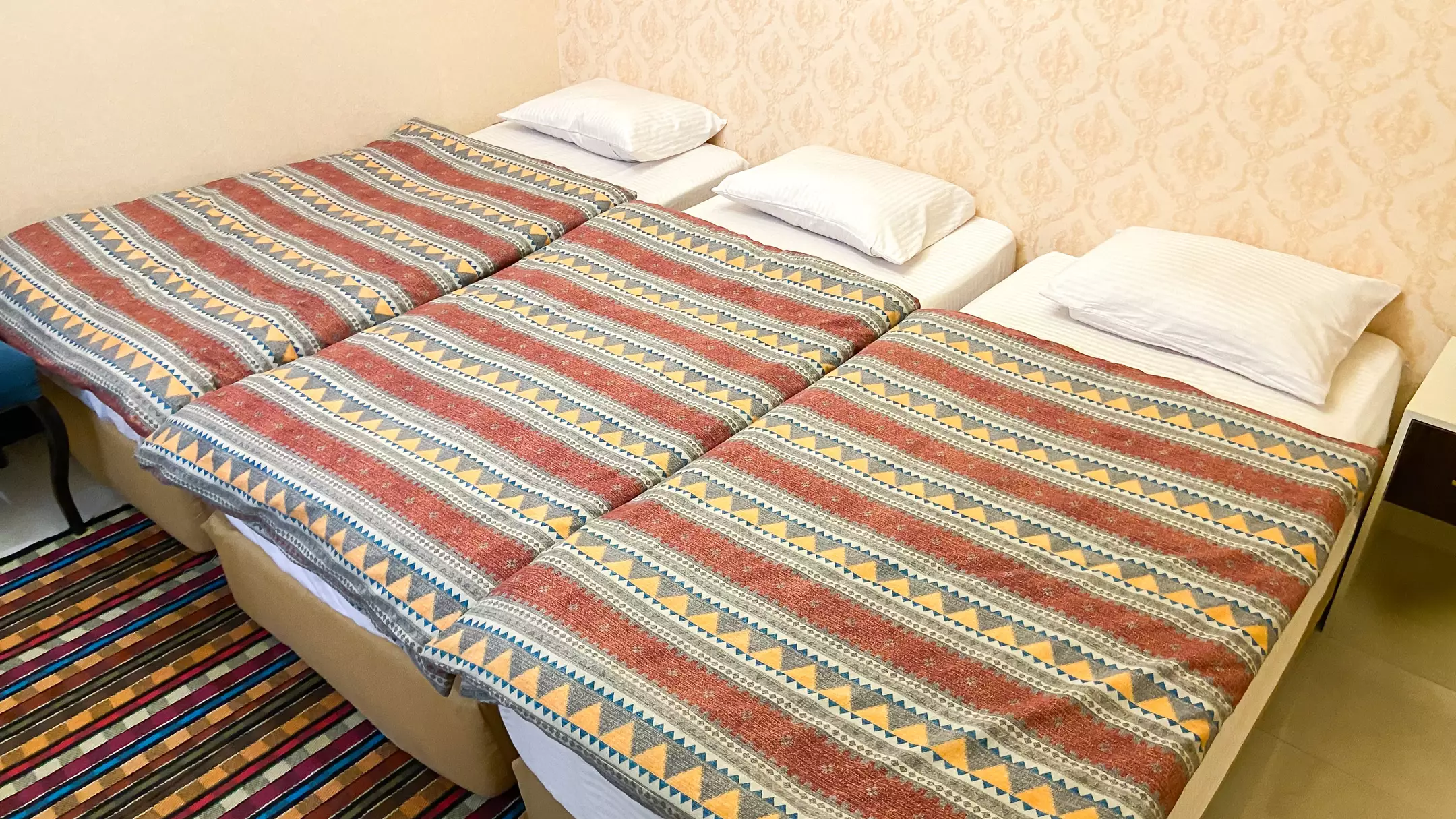 Alibaba https://cdn.alibaba.ir/ostorage/hotel-accommodation-images/6704dbc976f5bf0b3af62fe0_4cf47012-0ce9-429b-adf3-8b67bfb9b513_سه تخته (1).webp